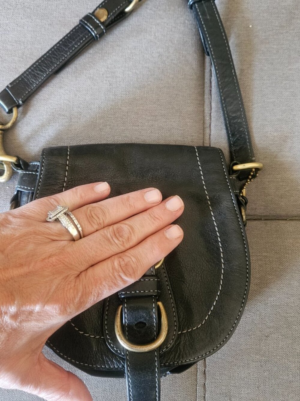 COACH BLACK GARCIA LEGACY VINTAGE SADDLE BAG - Picture 2 of 7